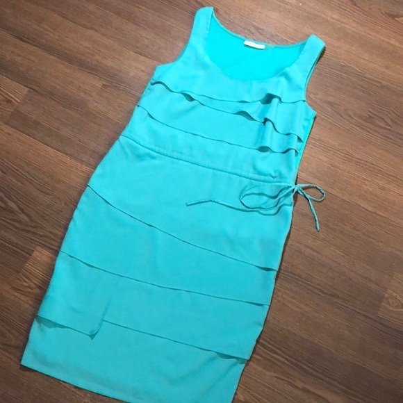 Calvin Klein Ruffled Sleeveless Sheath Dress 2 - Picture 1 of 7